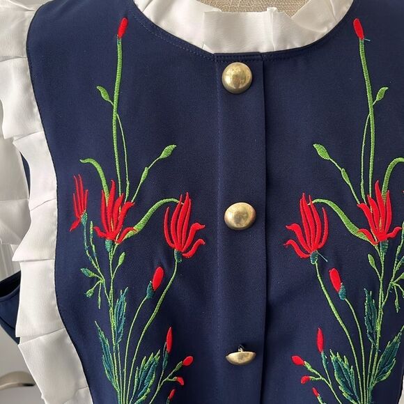 Eloquii Navy and Cream  Double Ruffle Sleeve Embroidery Final Clearance Price - Picture 3 of 13
